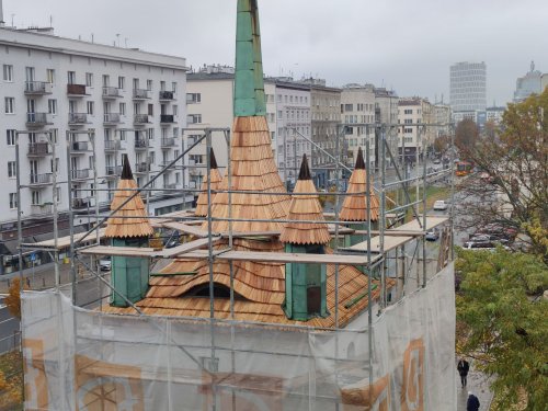 Zabytkowy „Gołębnik” na Mokotowie przechodzi renowację.